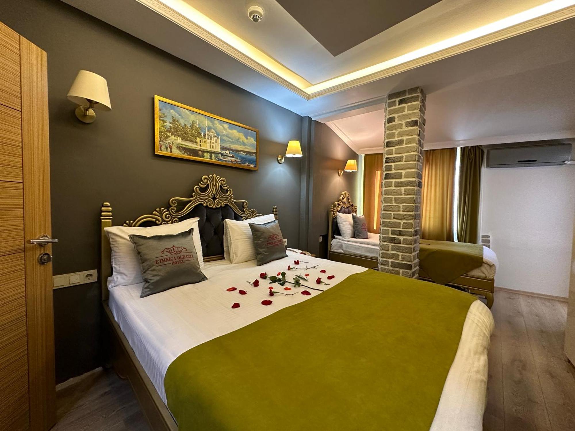 Ethnica Hotel Old City — Foto’s 1